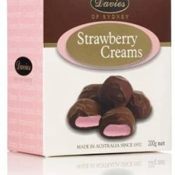 Davies Strawberry Creams 200g